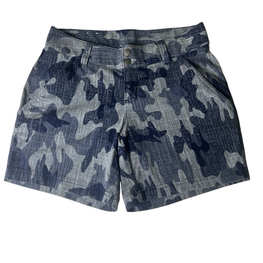 Columbia Women’s Navy/Gray Camo Omni-Shoeld Advanced Repellancy Shorts Size 4